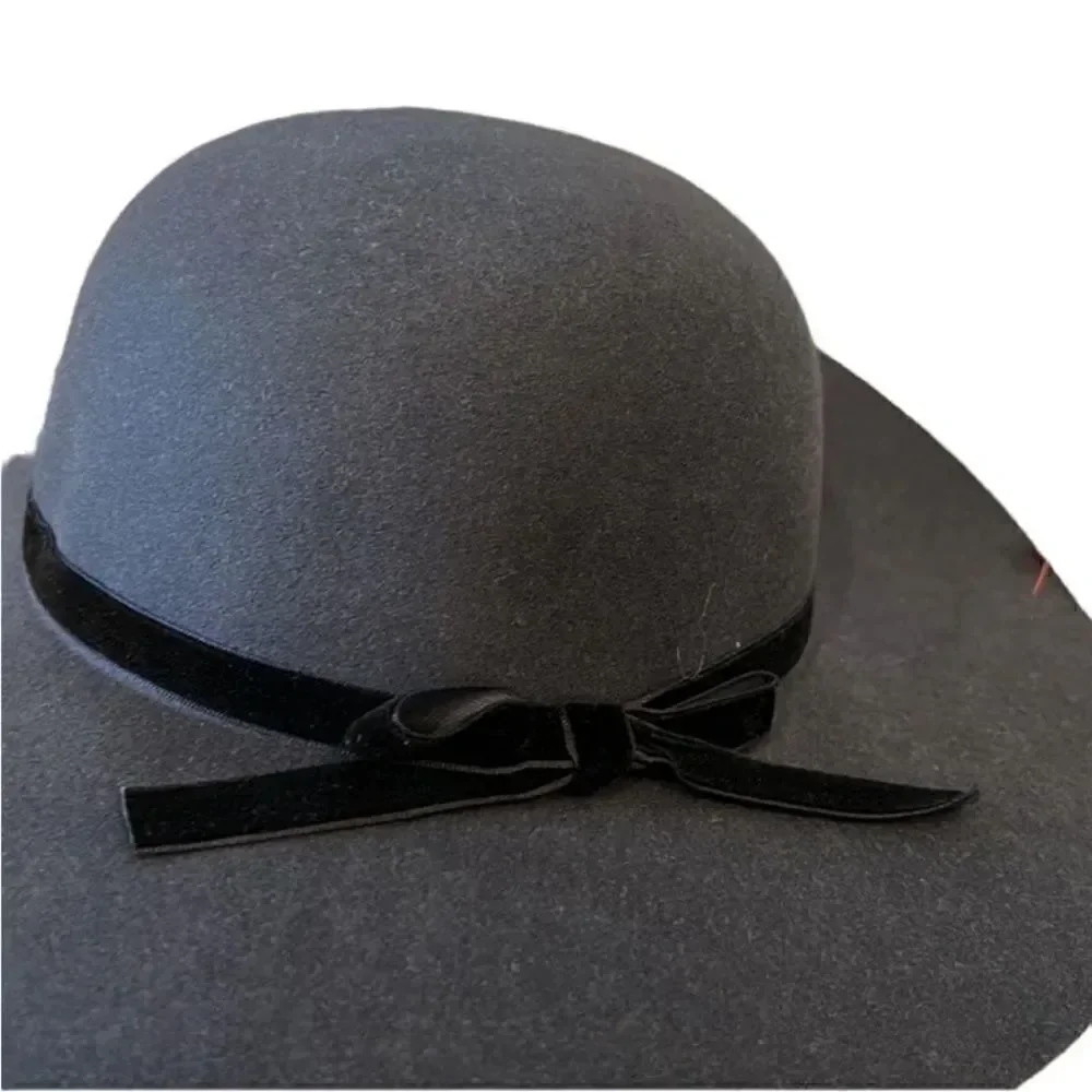 Cat & Jack Felt Floppy Gray Hat(Size 12-24M)